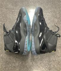 NIKE - MICHAEL JORDAN JORDAN 11 RETRO 